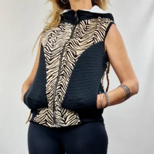 <span style="font-weight: 900;">KALEA</span><br>Zebra