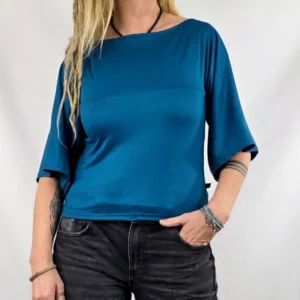 <span style="font-weight: 900;">SUKURA</span><br>Azure