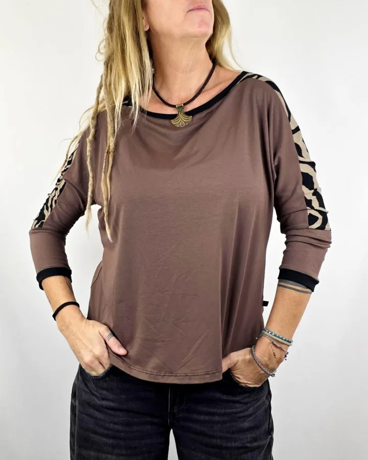 Camiseta Japn Tierra de La Gata Maula