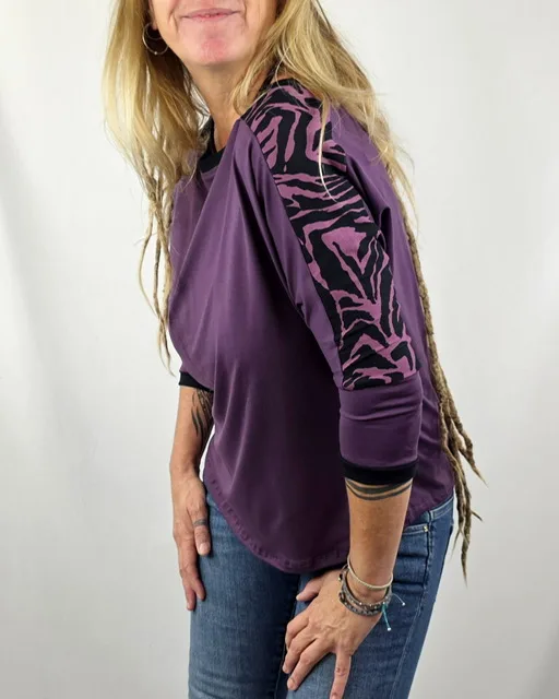 Camiseta Japn Zebra Violet de La Gata Maula, foto 2