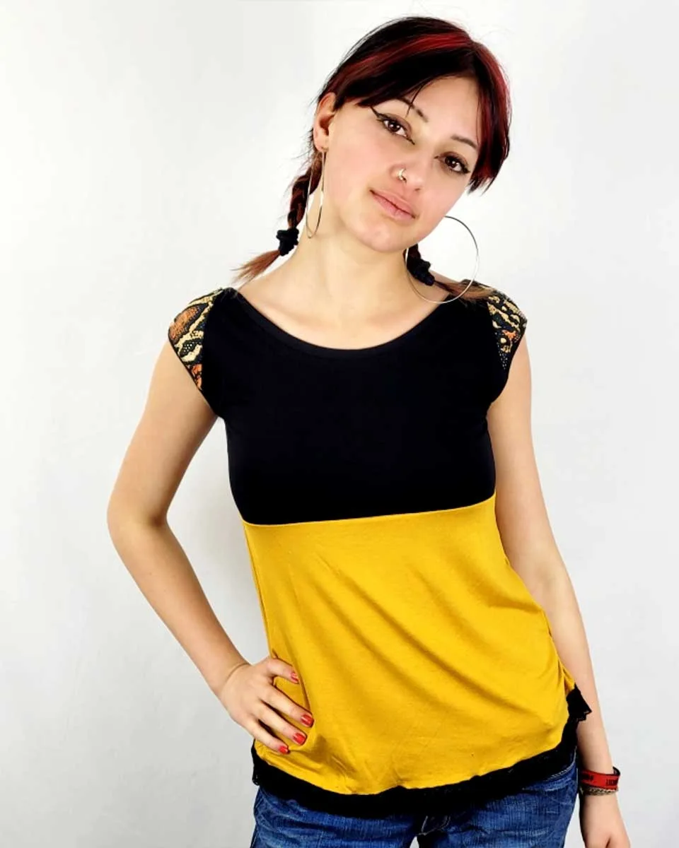 Camiseta Lei Mustard de La Gata Maula