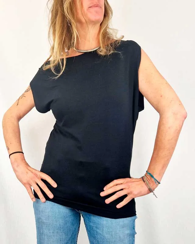 Camiseta Nanu Black de La Gata Maula, foto 2