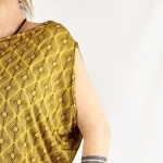 Camiseta Nanu Etnik Mustard de La Gata Maula, foto 2