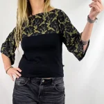 Camiseta Sakura Japn Black de La Gata Maula, foto 2