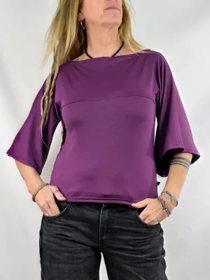 Camiseta Sakura Violet de La Gata Maula