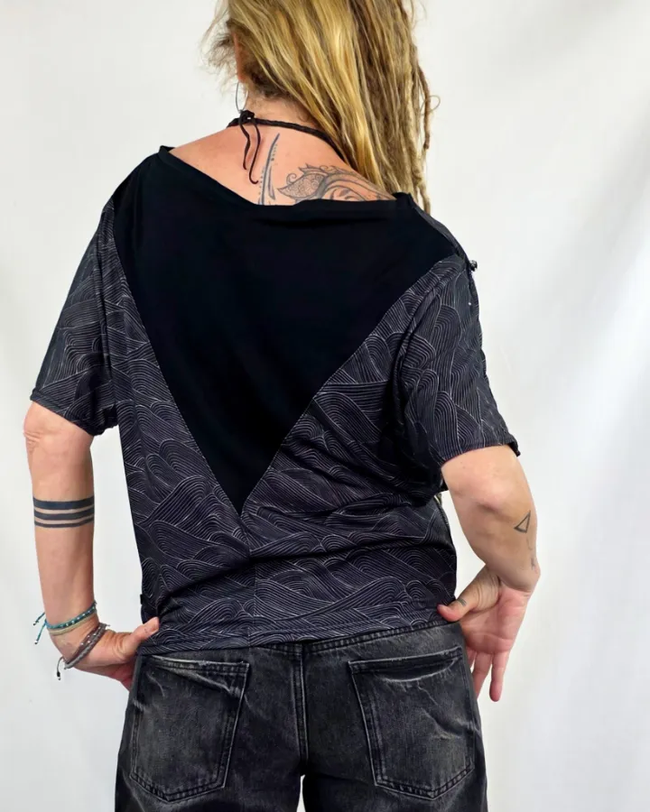 Camiseta Uwess Olas de La Gata Maula