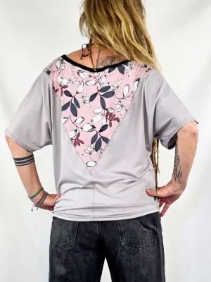 Camiseta Uwess Perla Flor de La Gata Maula