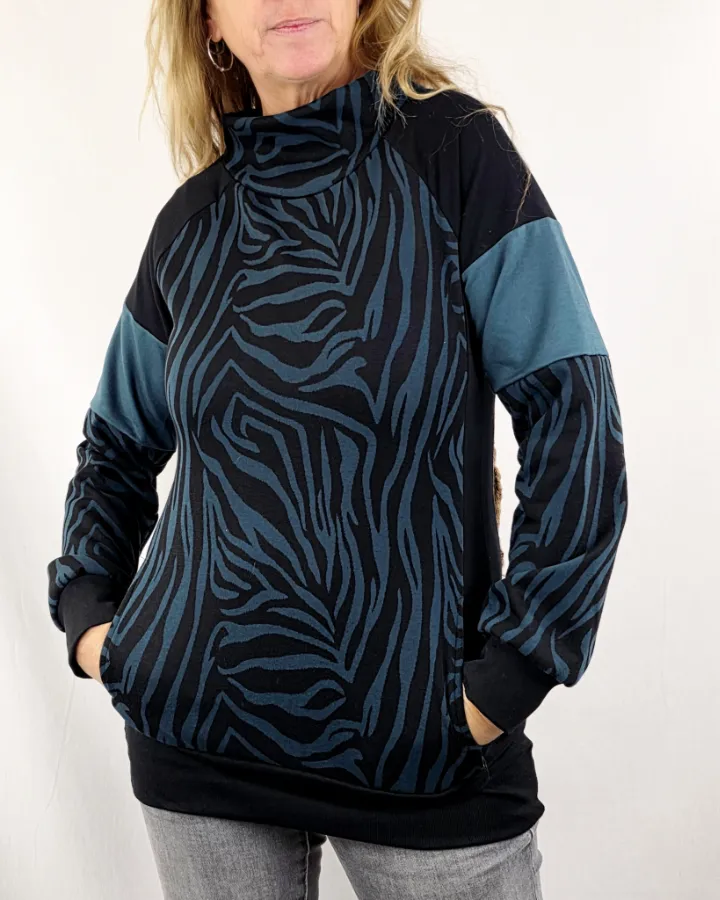 Sudadera Neoloop Zebra Petrol de La Gata Maula, foto 3