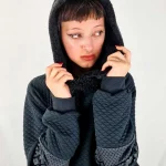Sudadera Simetrik Black de La Gata Maula