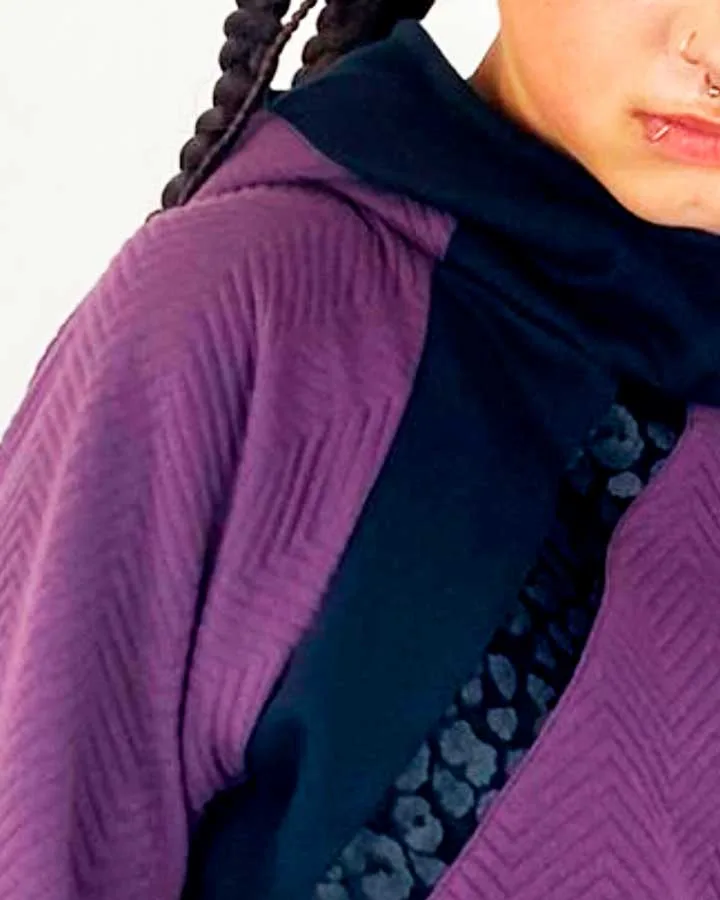 Sudadera Simetrik Violet de La Gata Maula, foto 3