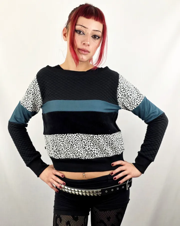 Sudadera Tao Black Leop Nieve de La Gata Maula