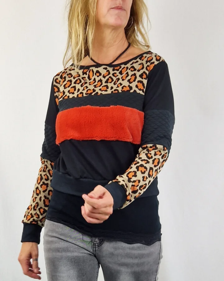 Sudadera Tao Leop Orange de La Gata Maula, foto 2