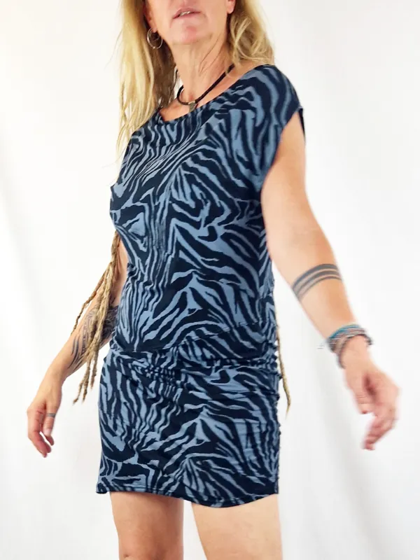 Vestido Mao Zebra Antracita de La Gata Maula, foto 3