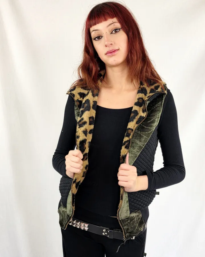 Kalea Khaky 04