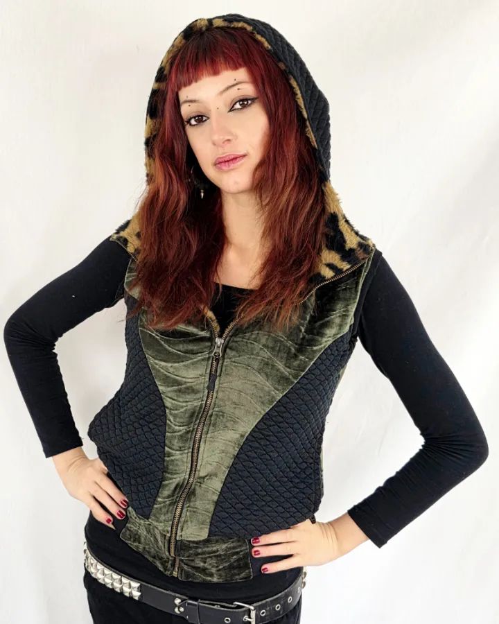 Kalea Khaky 05