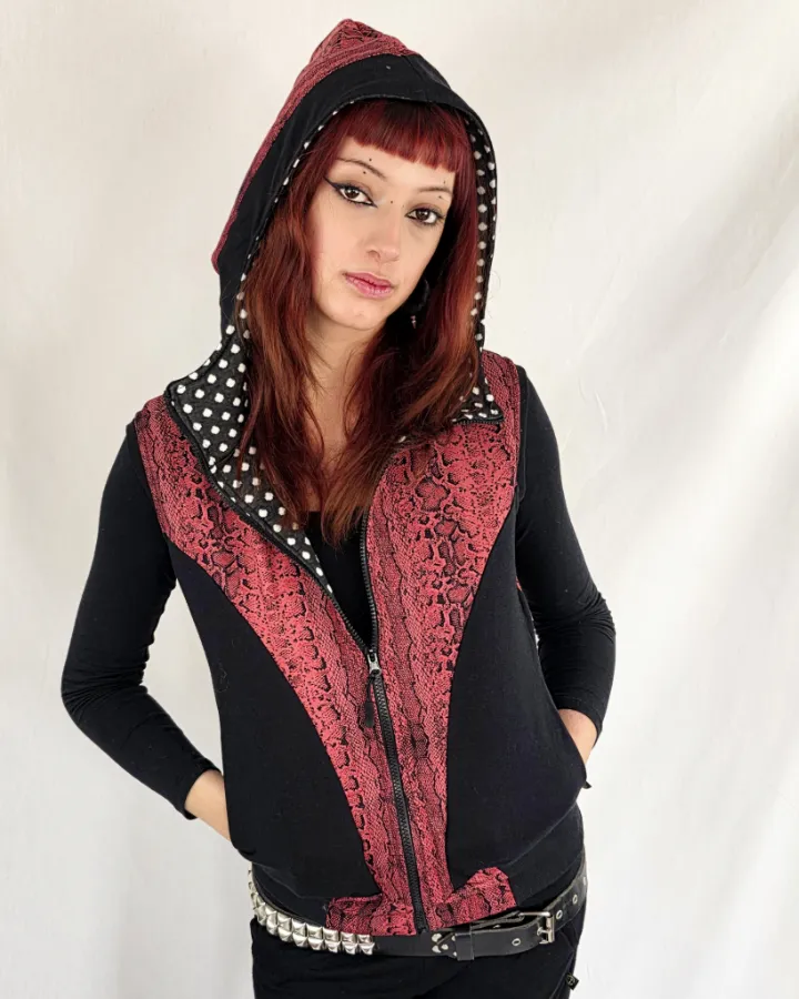 Kalea Serp Red 04